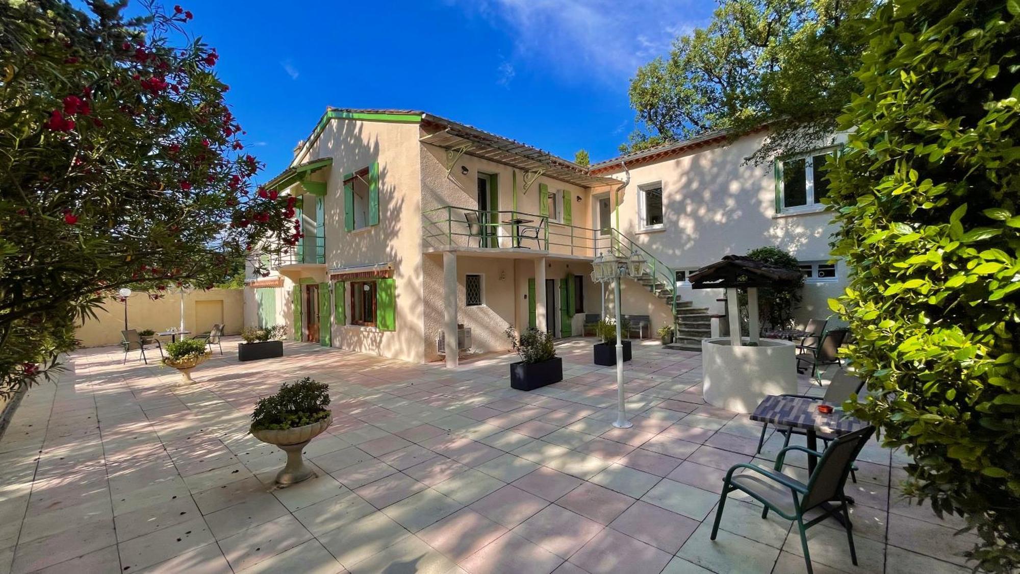 Pavillon De L'Etang Apartman Châteauneuf-du-Rhône Kültér fotó