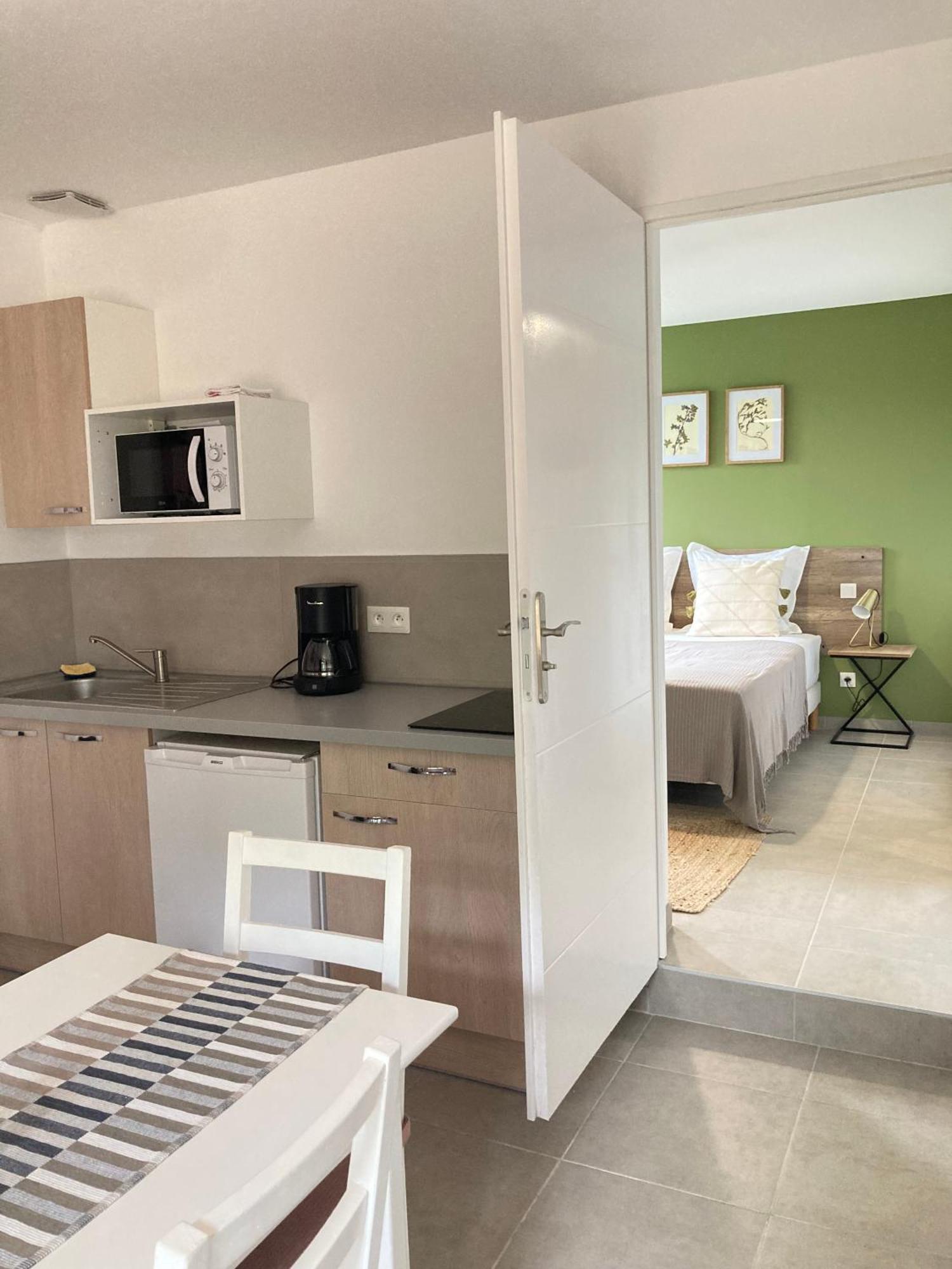 Pavillon De L'Etang Apartman Châteauneuf-du-Rhône Kültér fotó