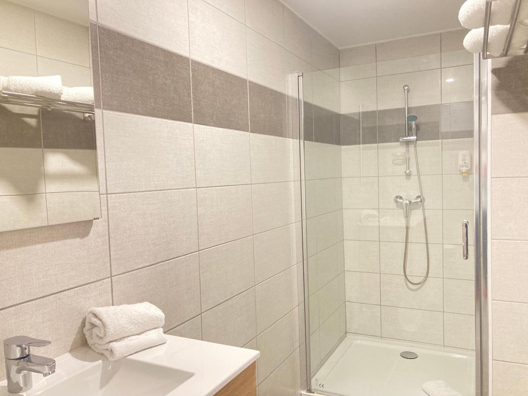 Pavillon De L'Etang Apartman Châteauneuf-du-Rhône Kültér fotó